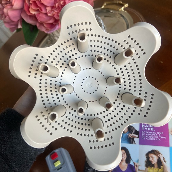 Shark Hyperair IQ w/ diffuser and concentrator - Picture 2 of 10